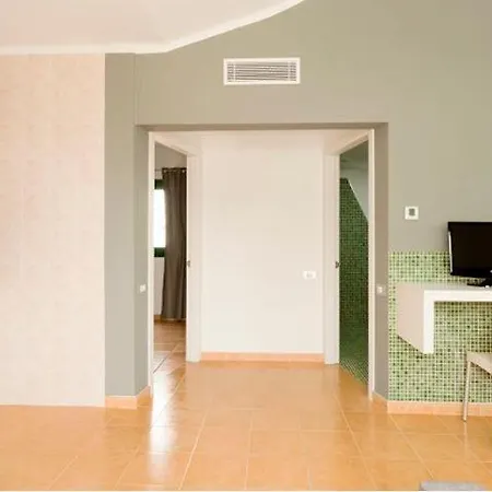Hyde Park Lane Apart-hotel 3*