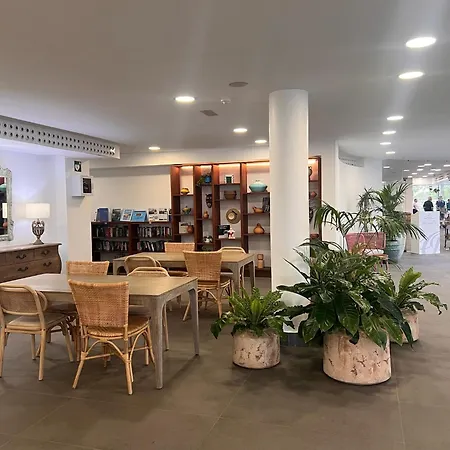 Hyde Park Lane 아파트호텔 4*